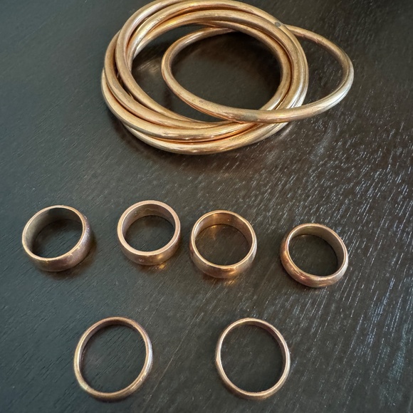 Assortment of Copper Jewelry Rings Sizes 6-8 and Roll Bangle - Picture 5 of 5